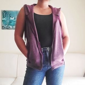 Columbia | Maroon Sleeveless Hoodie Vest | Size M
